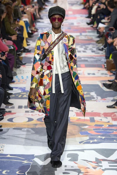 Look 31